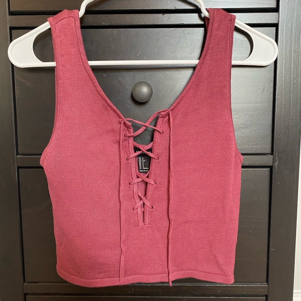 Forever 21 - Criss Cross Crop Top